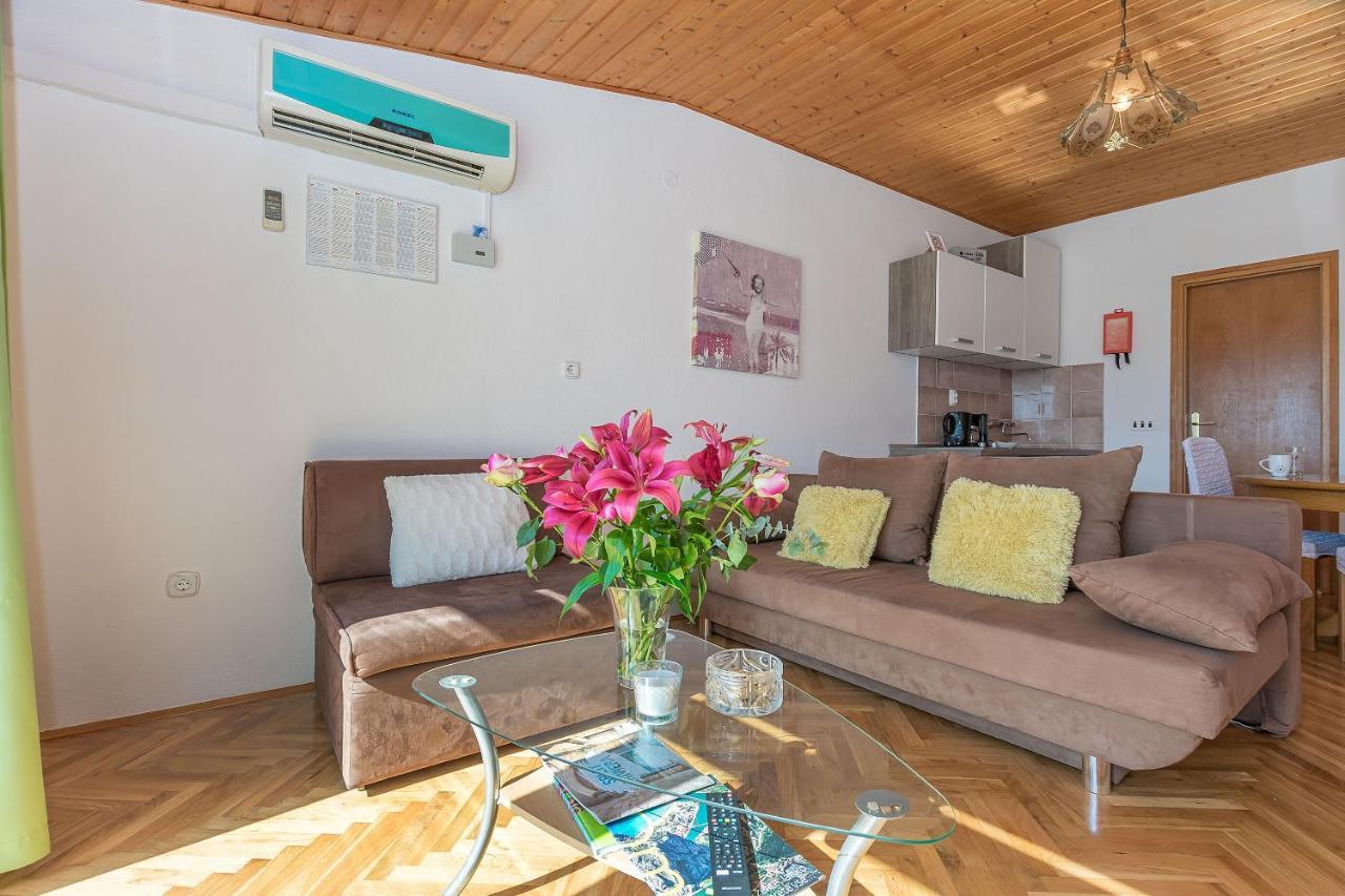 Duće Apartments Clarus Mare מראה חיצוני תמונה