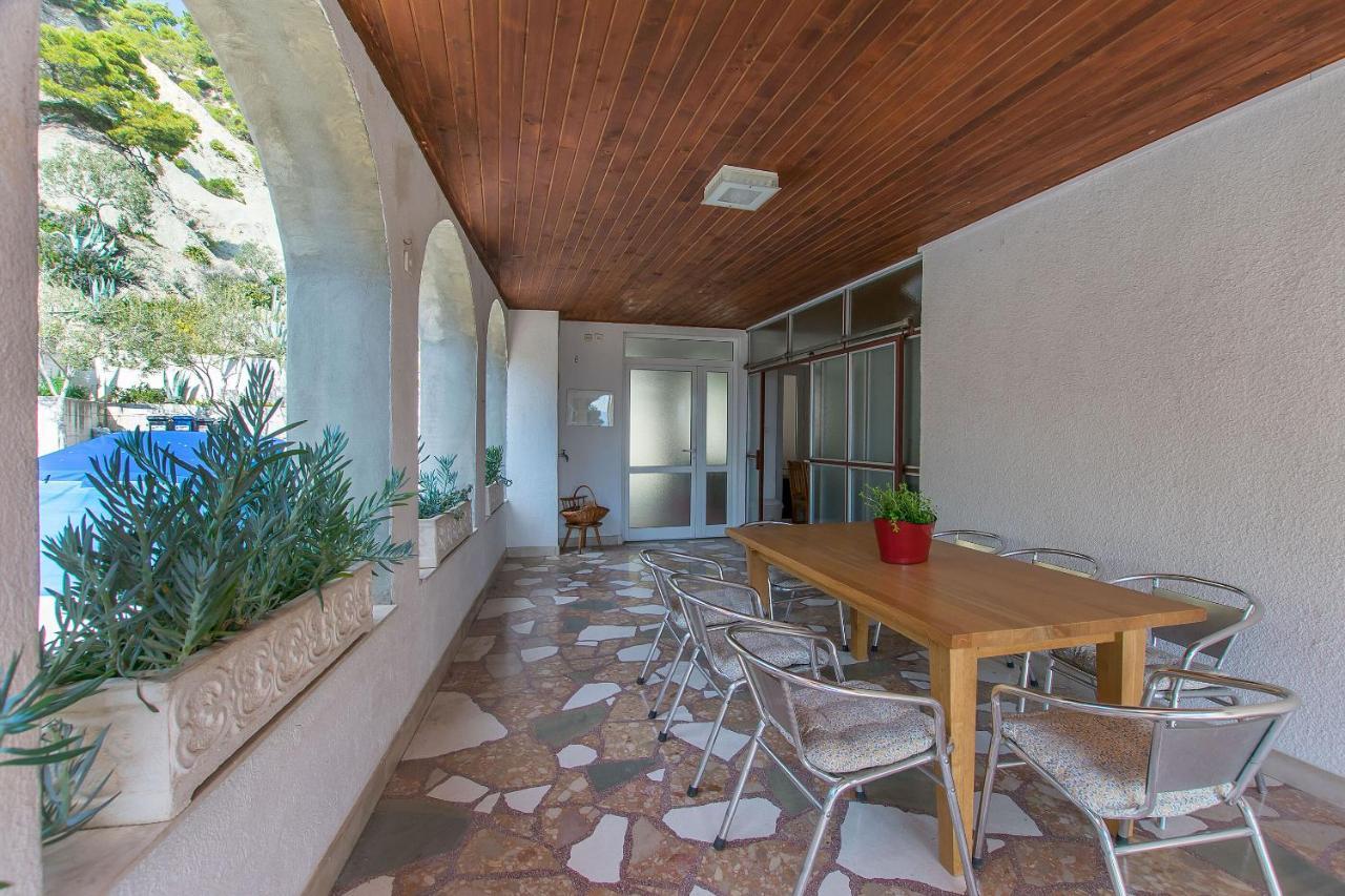 Duće Apartments Clarus Mare מראה חיצוני תמונה