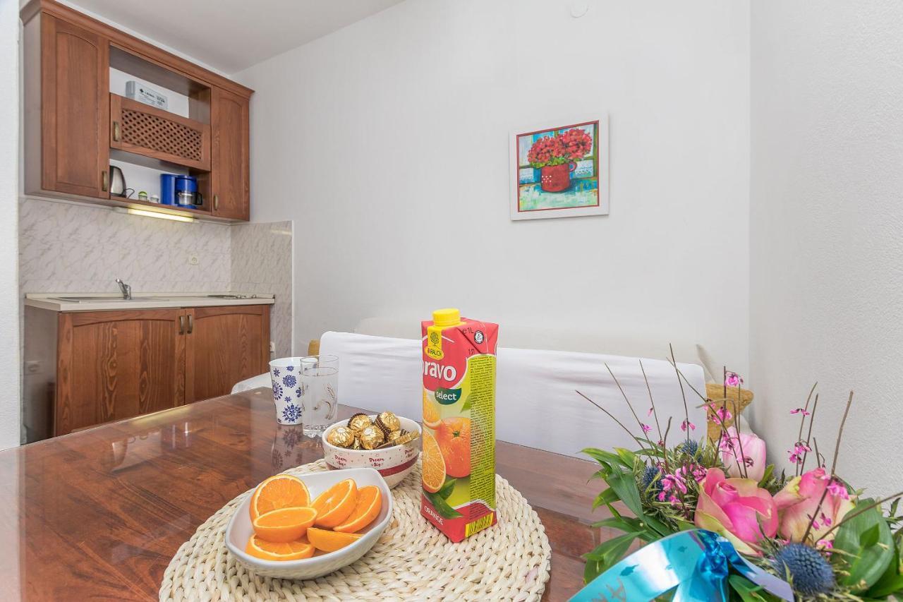 Duće Apartments Clarus Mare מראה חיצוני תמונה