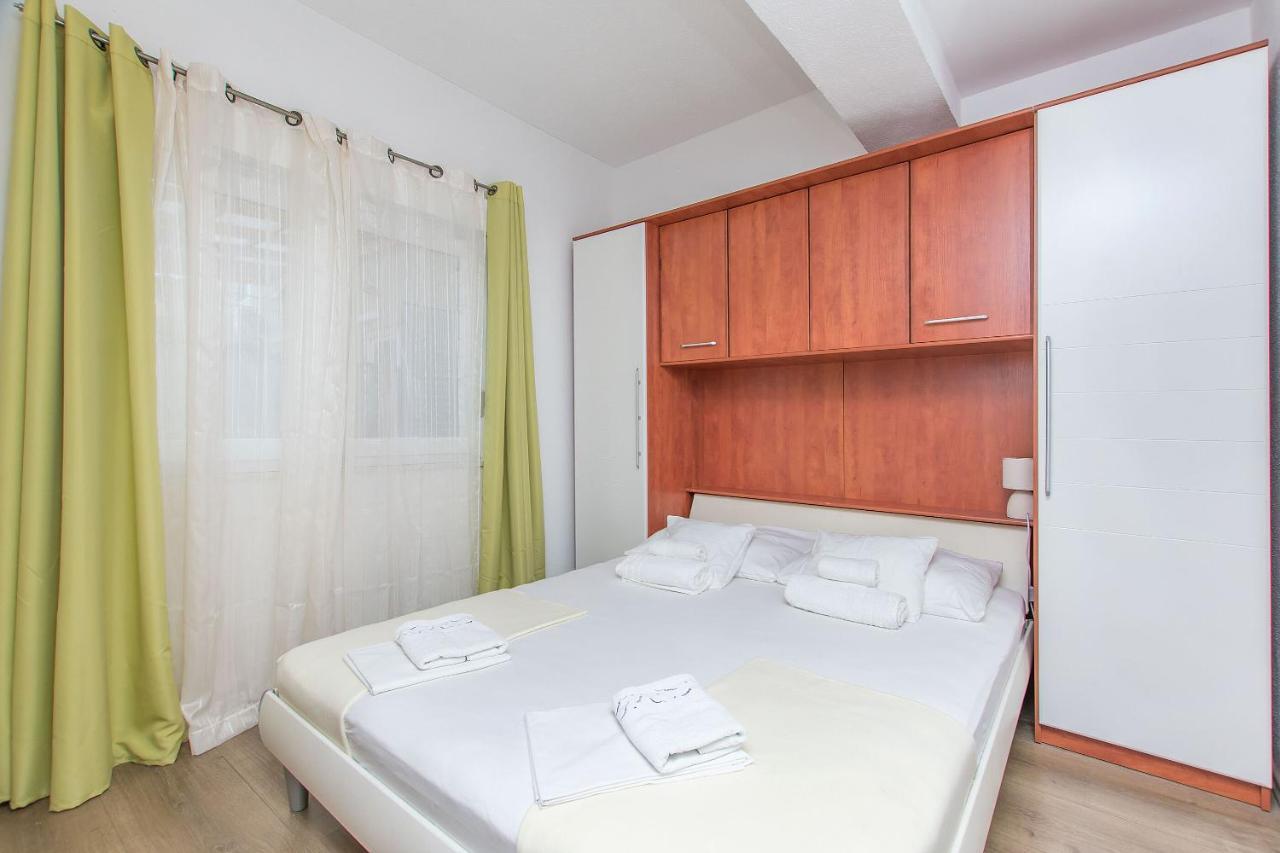 Duće Apartments Clarus Mare מראה חיצוני תמונה