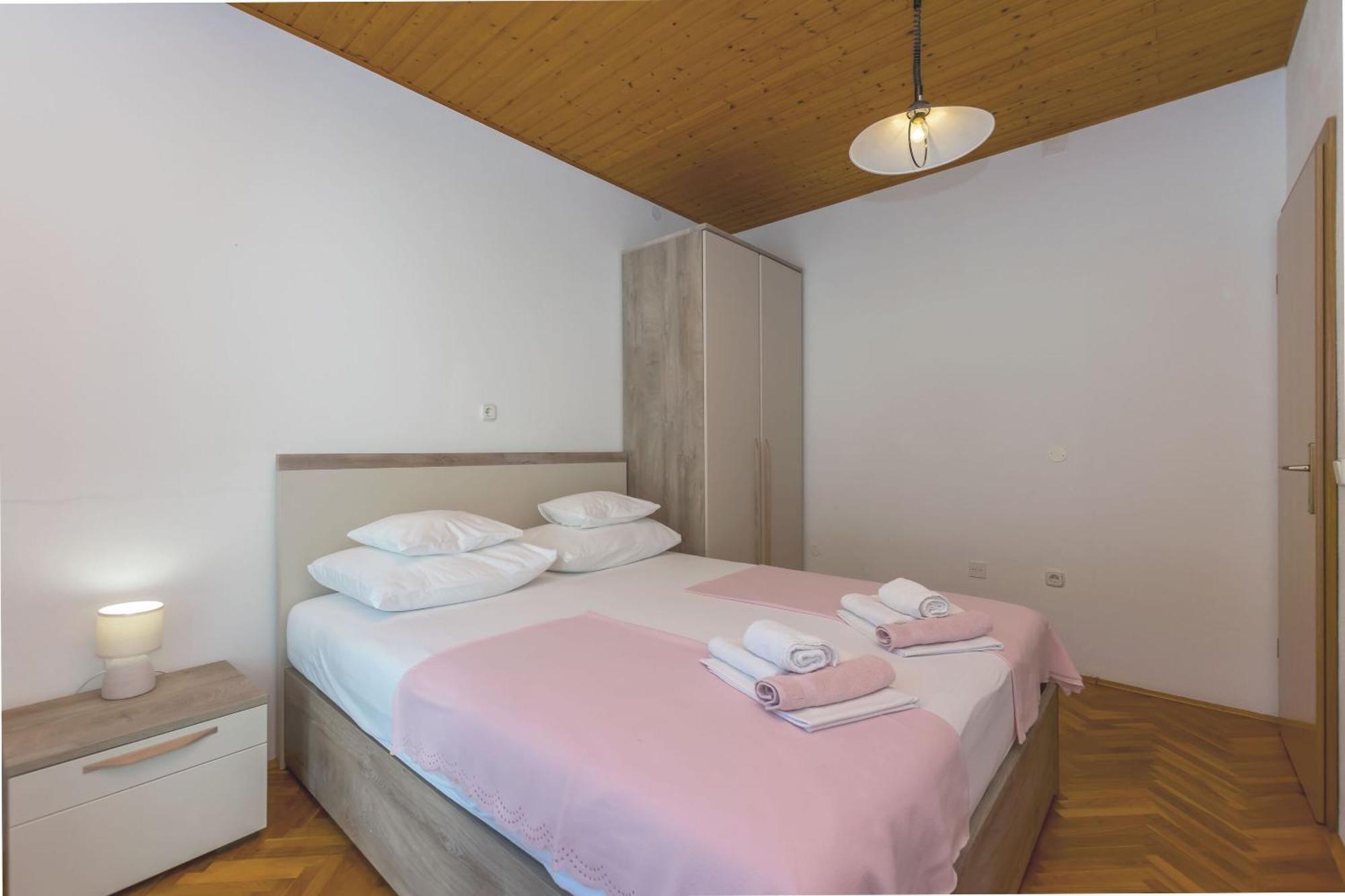 Duće Apartments Clarus Mare מראה חיצוני תמונה